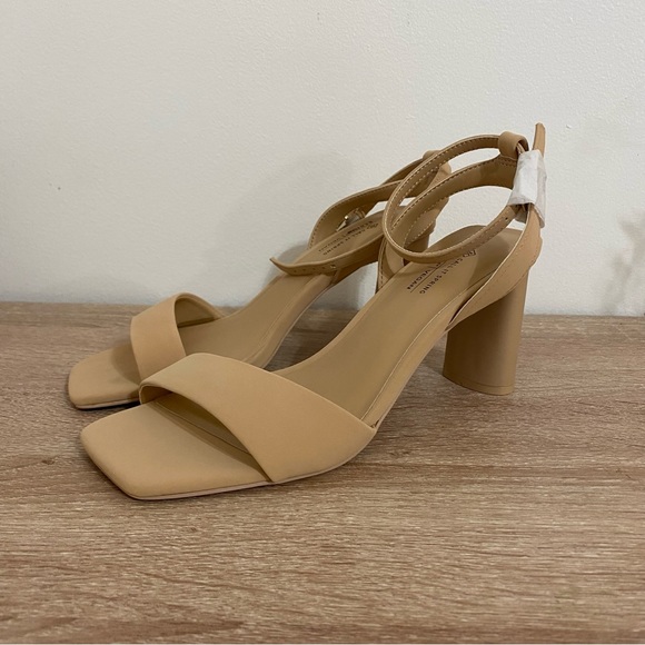 mid block heel sandals🌷 - Picture 1 of 6